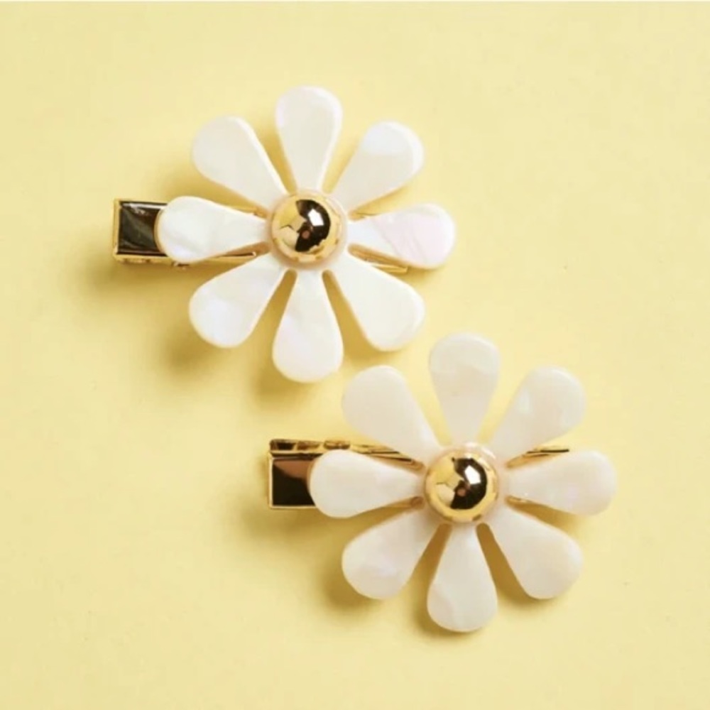 EACH Jewels Flower Barrette Set